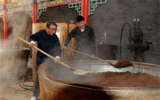 原创短视频剪辑酒 90后“土酒匠阿伟”用短视频唤醒土法酿酒